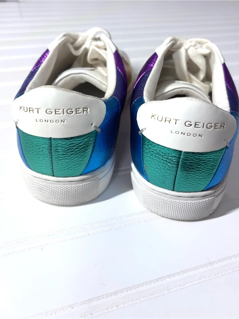 Kurt Geiger Metallic Rainbow Sneakers White Leather Iridescent Fun Leather 8.5